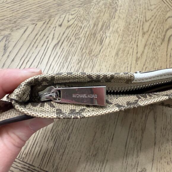 Michael Kors White Tan Monogrammed Fanny Pack Belt Bag - Picture 3 of 9